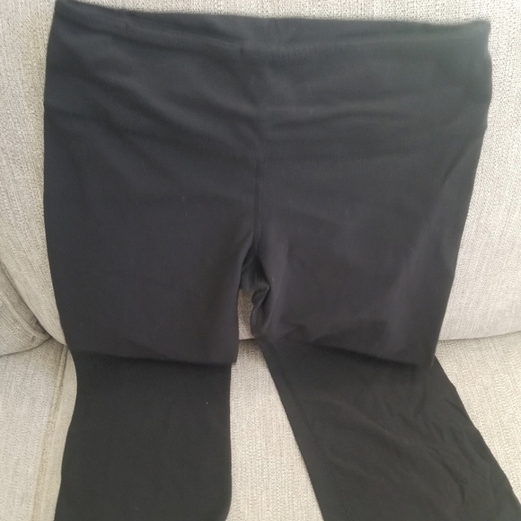 Lululemon - Picture 5 of 6